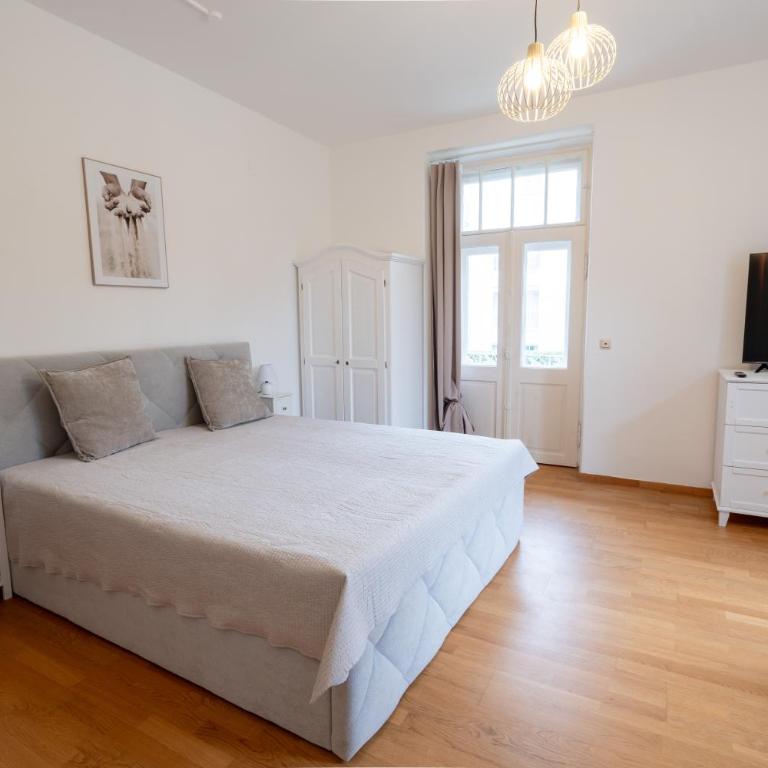 Stadtvilla Alpenliebe - Apartment mit 2 Schlafzimmern und Balkon - 5