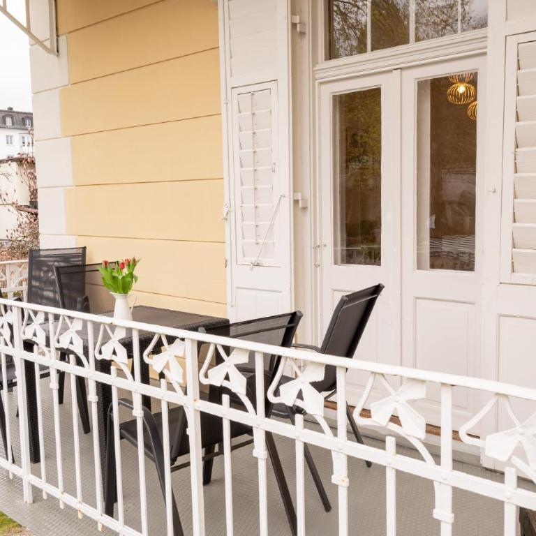 Stadtvilla Alpenliebe - Apartment mit 2 Schlafzimmern und Balkon - 16