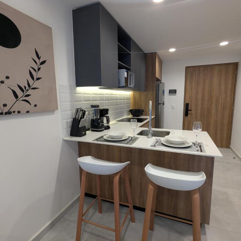 Central Apartment with Rooftop Pool near Chapultepec - One-Bedroom Apartment - 7