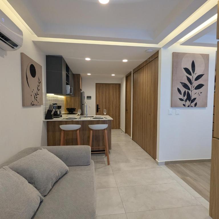 Central Apartment with Rooftop Pool near Chapultepec - One-Bedroom Apartment - 12