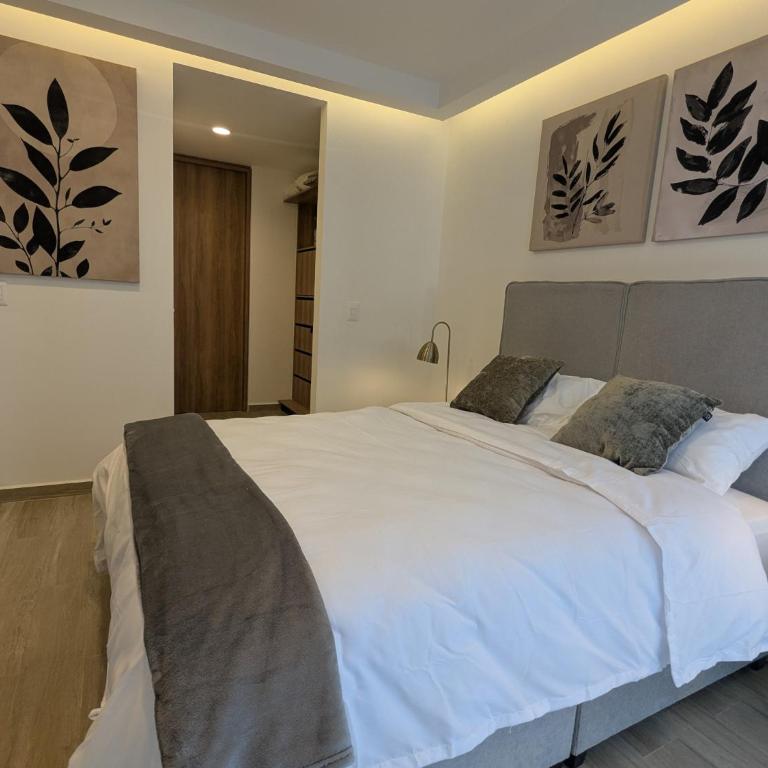 Central Apartment with Rooftop Pool near Chapultepec - One-Bedroom Apartment - 18