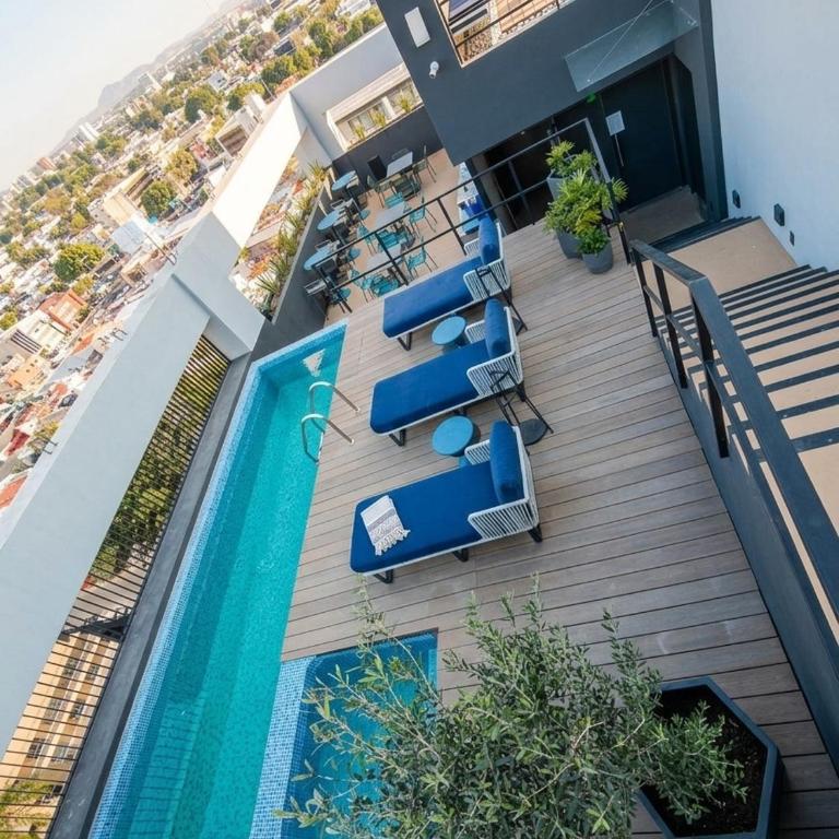 Central Apartment with Rooftop Pool near Chapultepec - One-Bedroom Apartment - 20