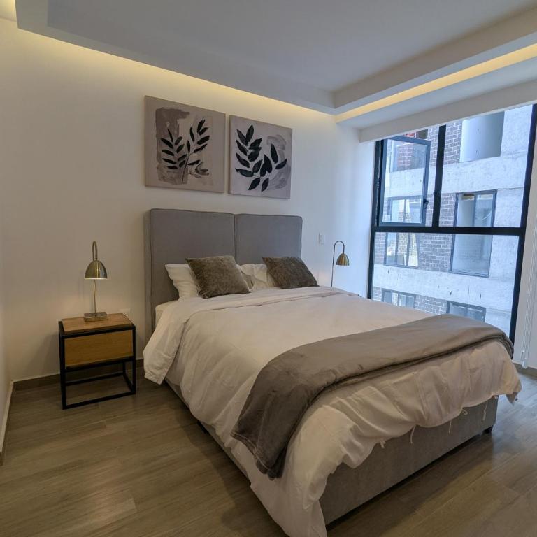 Central Apartment with Rooftop Pool near Chapultepec - One-Bedroom Apartment - 21
