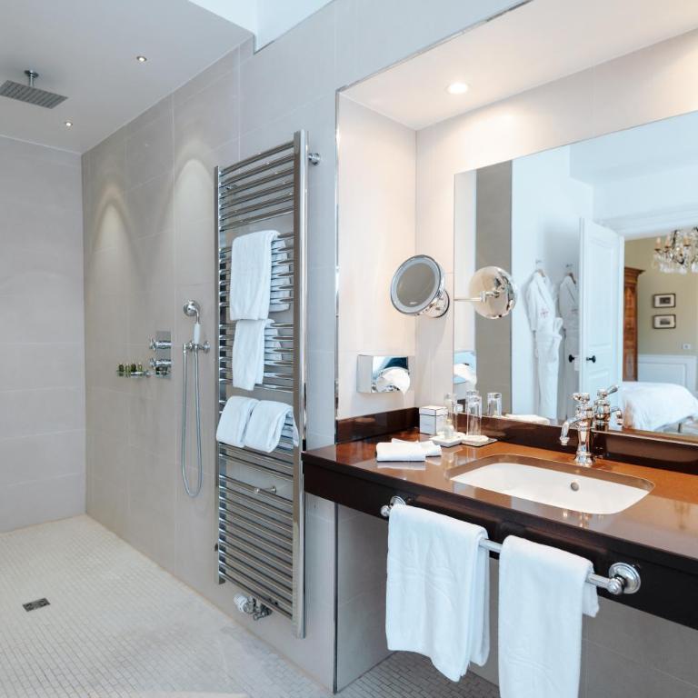 Hôtel & Spa Le Bouclier D'or - Chambre Deluxe - 4