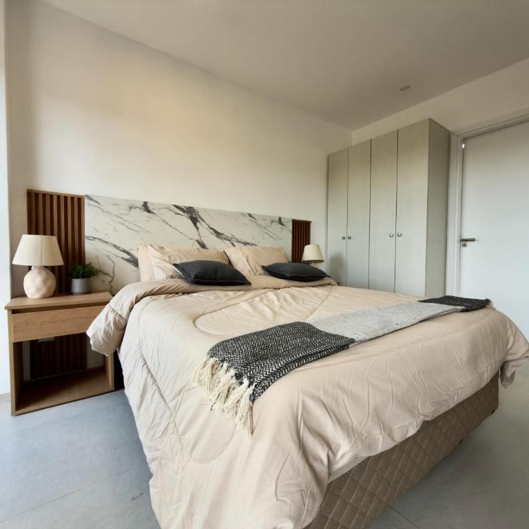 Apartamento nuevo monoambiente cerca de Asunción 605 - One-Bedroom Apartment with Balcony - 5
