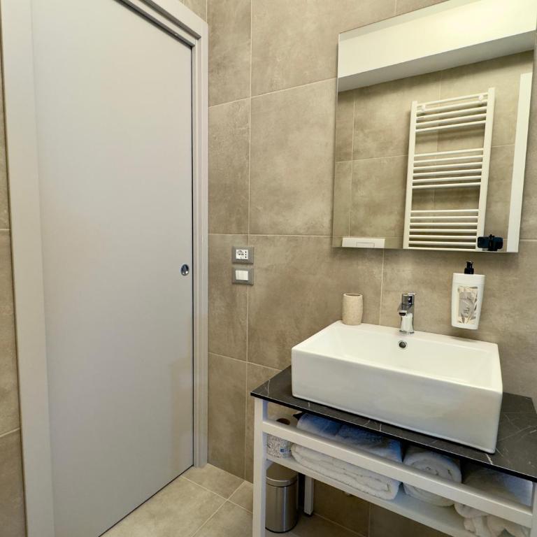 Vesta Motel - Camera Matrimoniale con Bagno Privato - 9