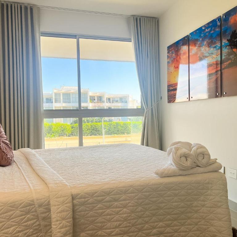 Resort with Private Beach Peace and Nature - One-Bedroom Apartment with Terrace - 12