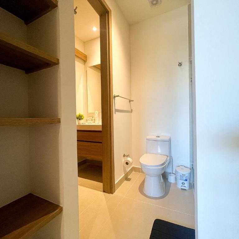 Resort with Private Beach Peace and Nature - One-Bedroom Apartment with Terrace - 20