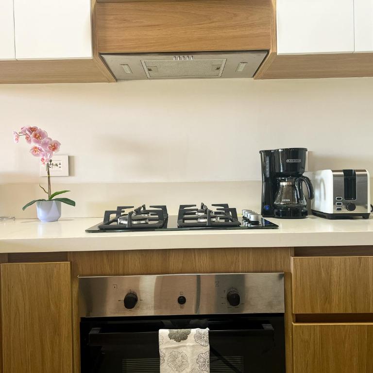 Resort with Private Beach Peace and Nature - One-Bedroom Apartment with Terrace - 14