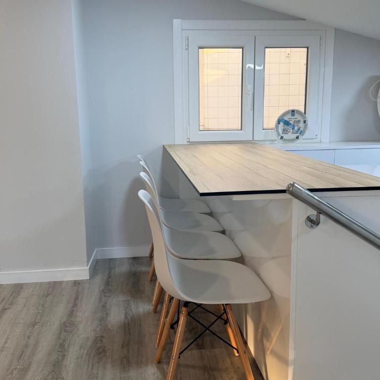 Central Suites Silgar Sanxenxo - Apartamento de 3 dormitorios - 2
