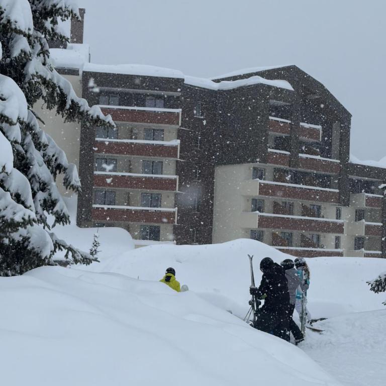 logement chaleureux 1 chamb pied des pistes - Appartement 1 Chambre - 2