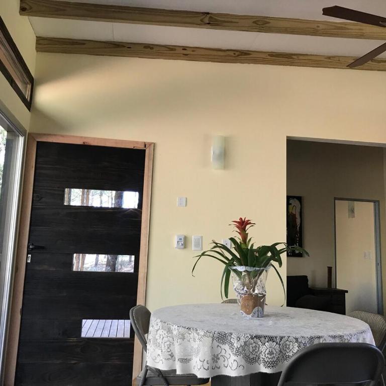 Cabaña Pinamar - 6 Personas - Three-Bedroom House - 31