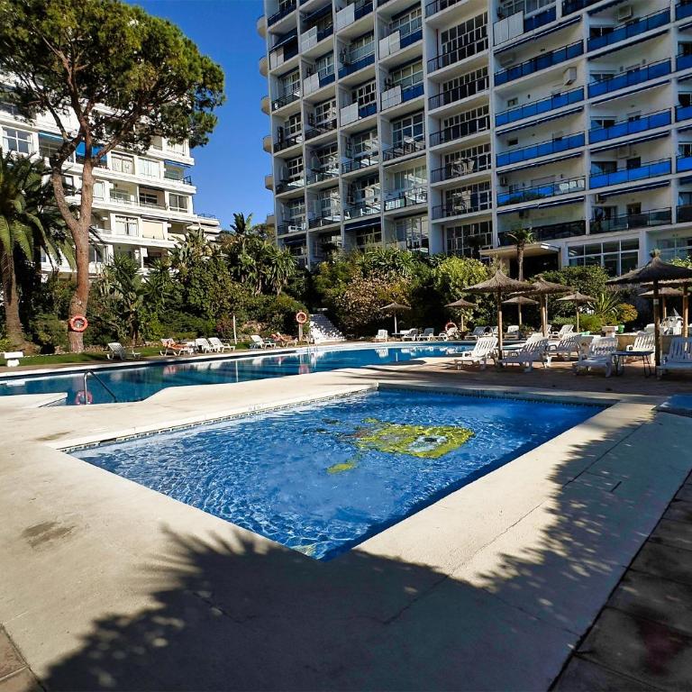 Skol 322 - Completely Renovated Beach Front Apartment Marbella - Two-Bedroom Apartment - 38