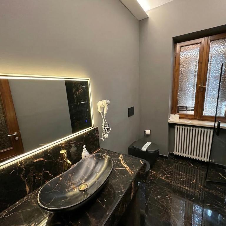 Vitti's Home Verona - Comfort Triple Room - 8