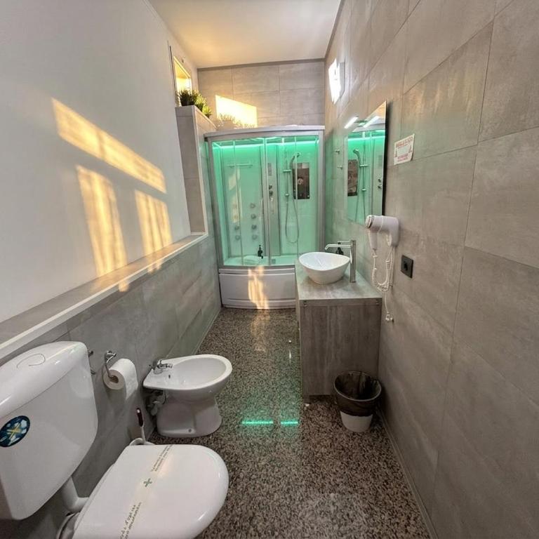 Vitti's Home Verona - Double Room with Private Bathroom - 7