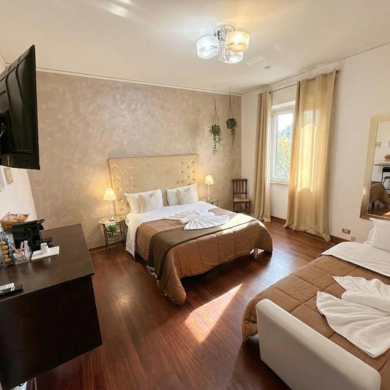 Vitti's Home Verona - Deluxe Double or Twin Room - 5