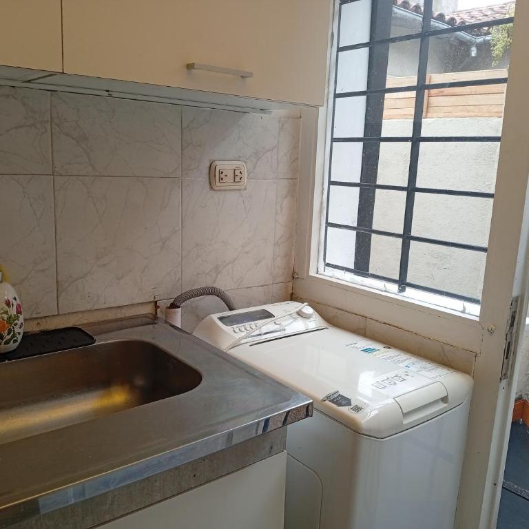 BINGUS 2 - Two-Bedroom House - 24