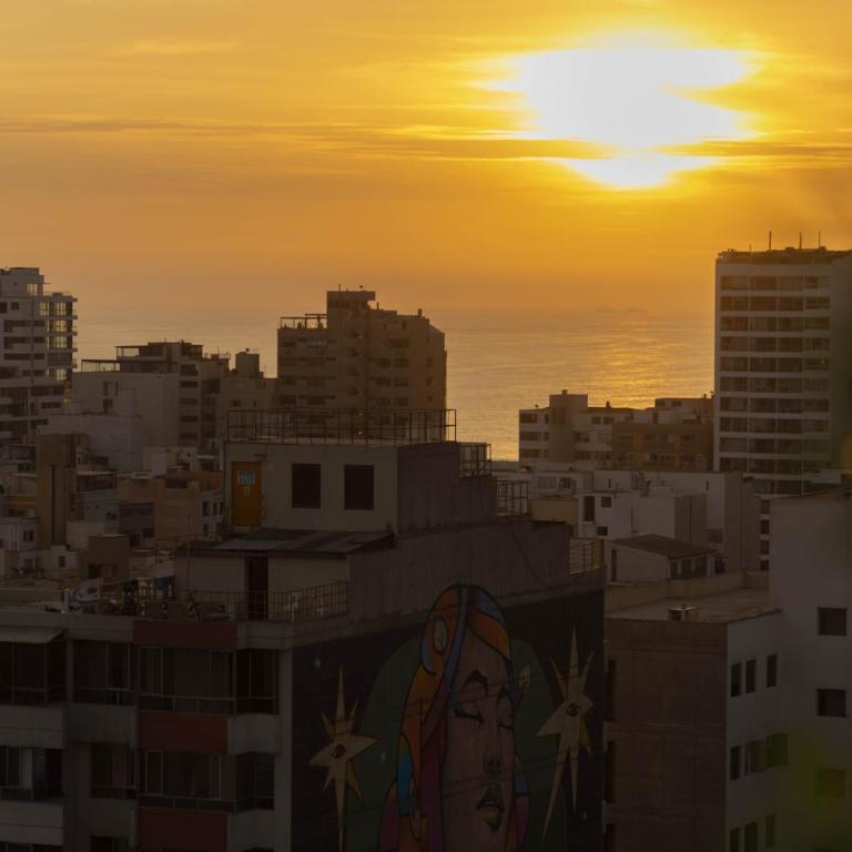 Luxury brand new apt near to Larcomar - Three-Bedroom Apartment - 57