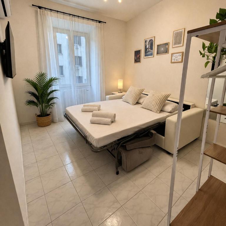 Metro at the door- Colosseo 6 min- 2BR AC WiFi - Casa con 2 Camere da Letto - 10