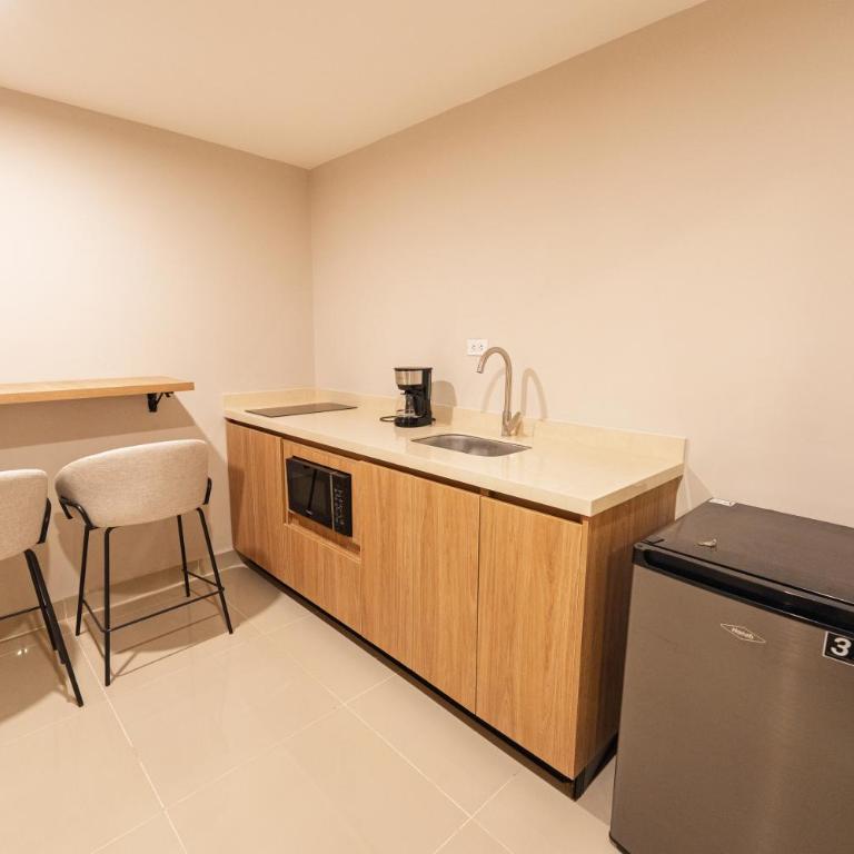 Alcaré Rooms Cartagena - Superior Double Room with Two Double Beds - 5