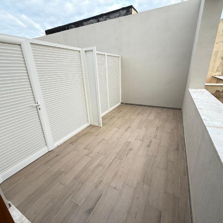 La suite N4-elegant suite near lido beach - Triple Room with Terrace - 13