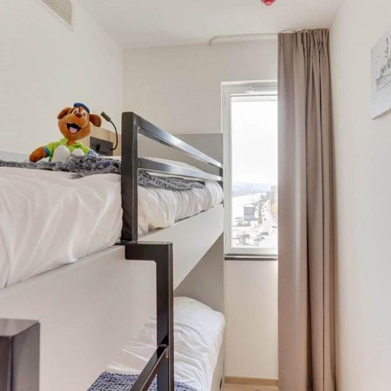 Relaxing Riverfront Apartment for 6 - Appartement 2 Chambres - 4