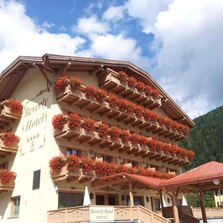 Elegant Fieschertal Alpine Chalet for 8 - Superior Chalet - 12