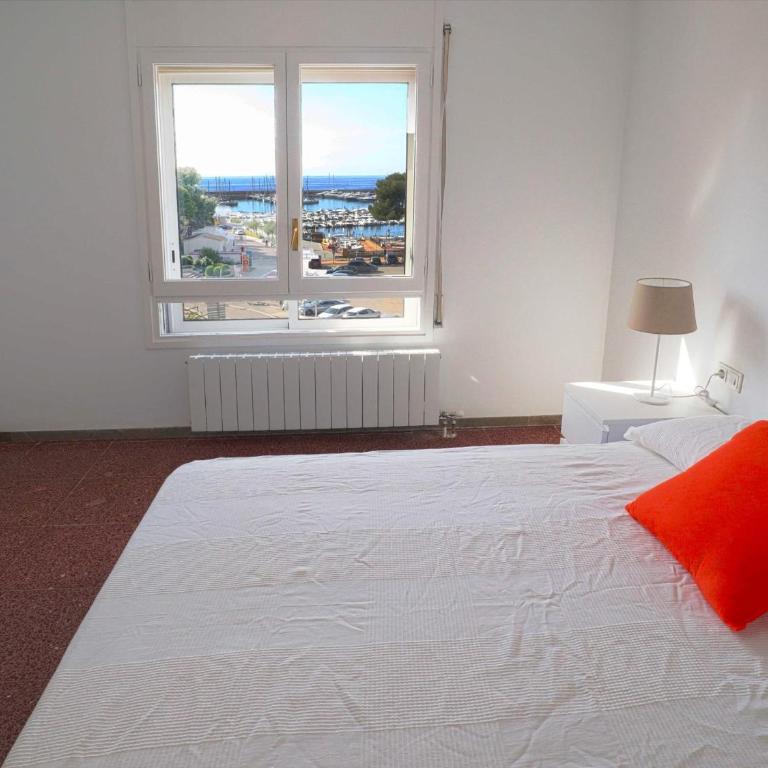 Amplio apartamento de 4 habitaciones en primera línea para 6 personas en Sant Feliu de Guíxols, con Wi-Fi - ES-298-50 - Apartamento - 7