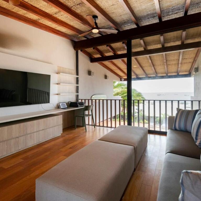 Punta Sal Luxury Beachfront Villa Palo Santo House - Villa - 9