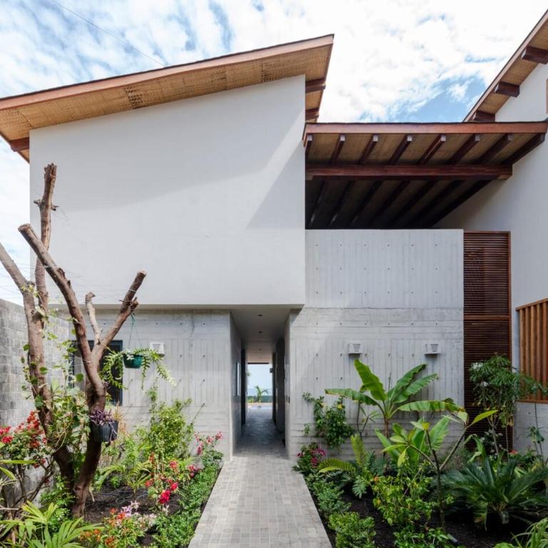 Punta Sal Luxury Beachfront Villa Palo Santo House - Villa - 41