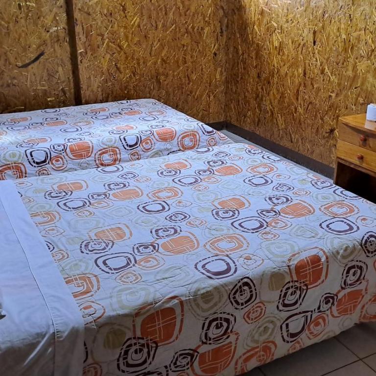 Hospedaje El Manantial - Family Room with Shared Bathroom - 6