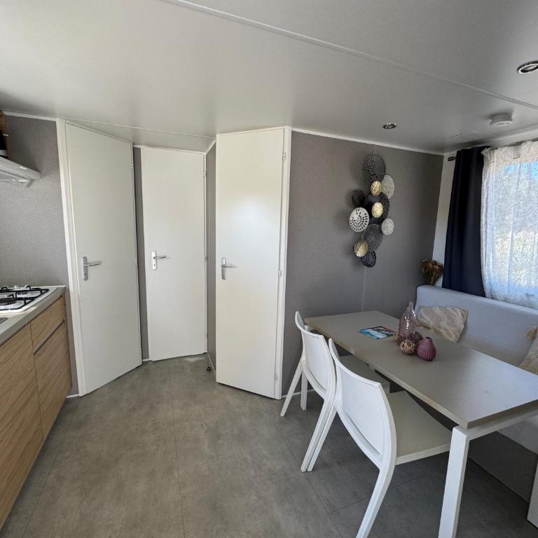 Bungalow du bonheur, Camping les viviers - Mobile Home - 6