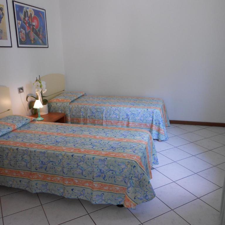 Appartamenti Vacanza Albatros - Appartamento Superior con 2 Camere da Letto (7 Adulti) - Via Julia, 3/5 - 3