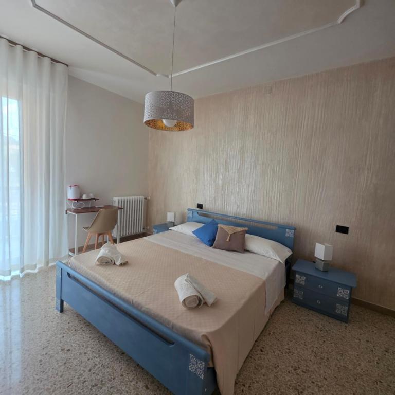 Casa a Pennello Bed & Breakfast - Dove l'arte incontra l'ospitalità - Camera Matrimoniale con Bagno Privato - 1
