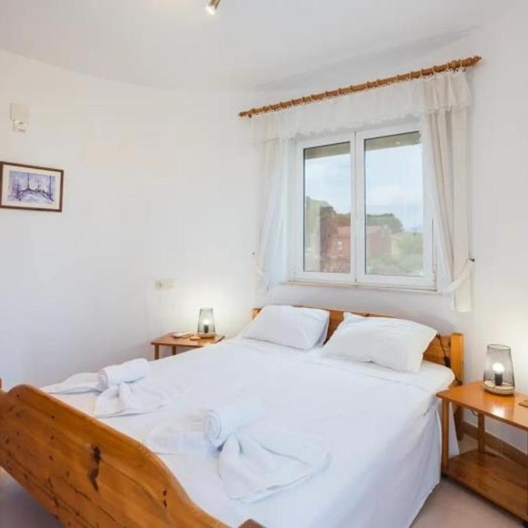 Villa espaciosa con piscina privada - 6 pers. - ES-373-83 - Villa - 16