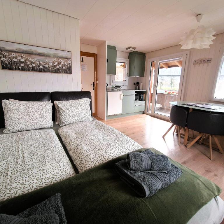 The Boat House - Apartment mit Balkon - 3