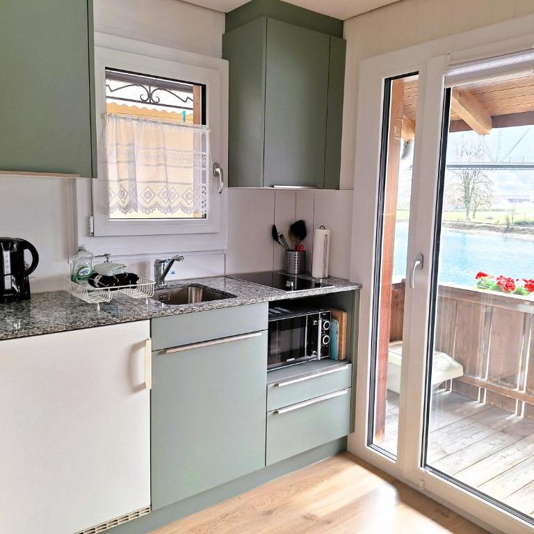 The Boat House - Apartment mit Balkon - 2