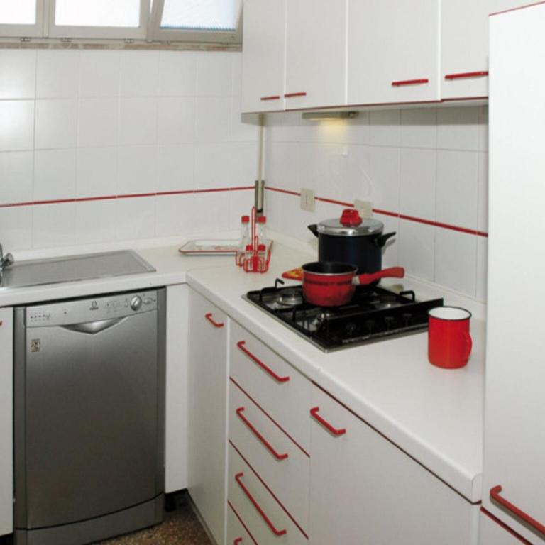 Seafront flat with amazing view - Apartment - 3