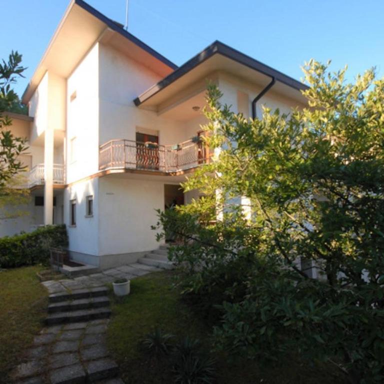 Spacious house with garden - Villa - 1