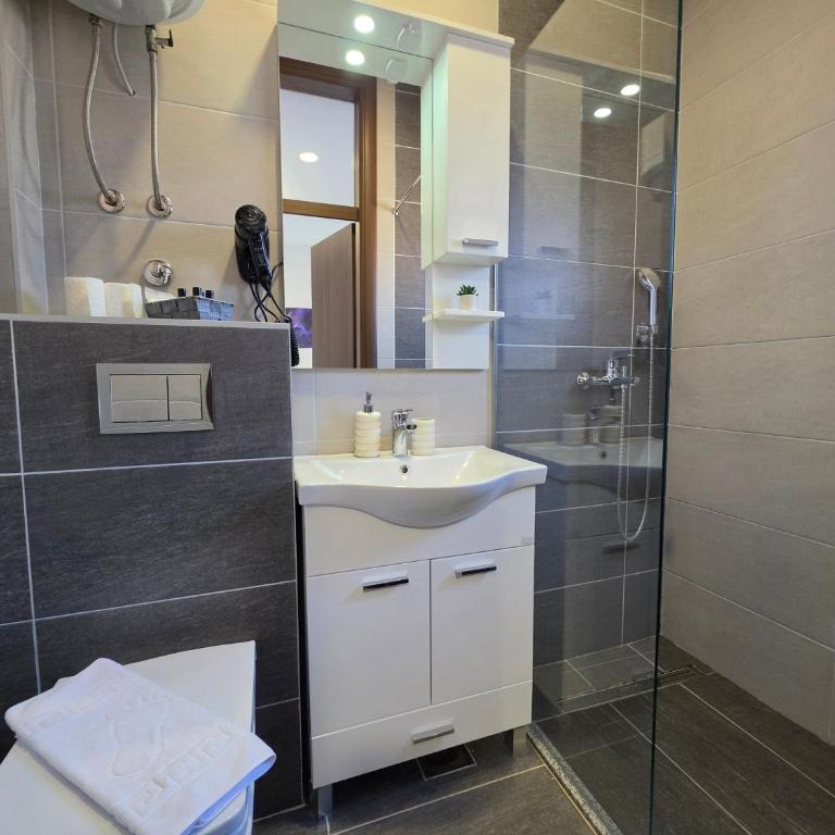 Apartments Miš - Dvokrevetna Soba sa Zasebnim Krevetima - 1