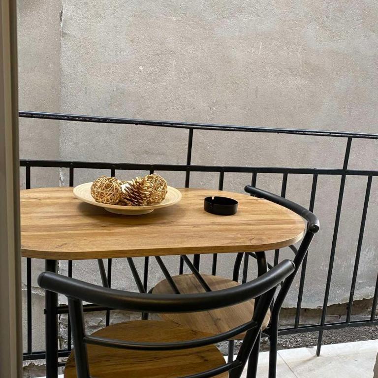 Deluxe Apartments CBA - Apartment with Balcony - 7