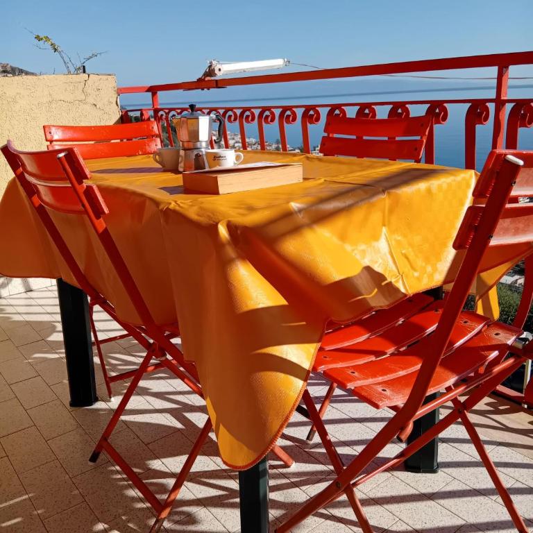 Bright and Panoramic Two-Room Apartment - Appartamento - 43