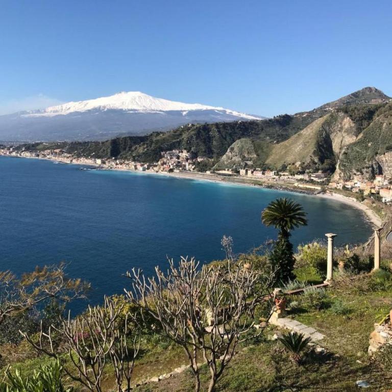 Bright and Panoramic Two-Room Apartment - Appartamento - 54