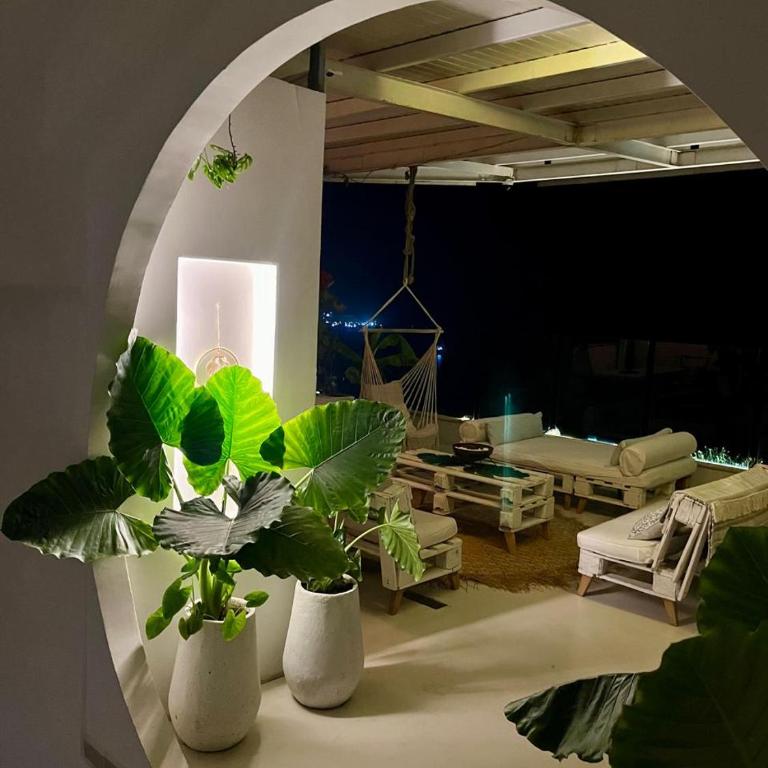 Amoblados , Cartagena, El Laguito - Deluxe Triple Room with Sea View - 2