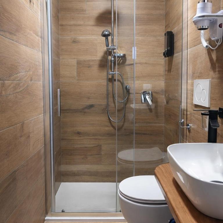 BEDS&ROOMS TIBURTINA - Beds, Posti letto - Posto Letto in Dormitorio Misto - 9