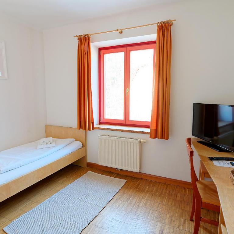Jugend- und Familiengästehaus Cap Wörth - Einzelzimmer mit Bad - 3