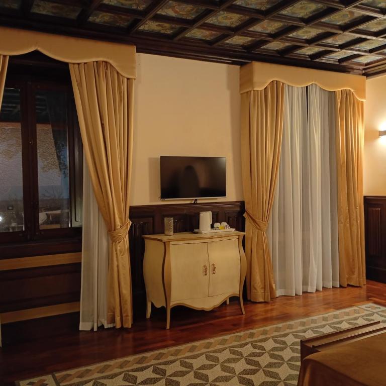 Villa Alliata Relais & Spa - Junior Suite - 1