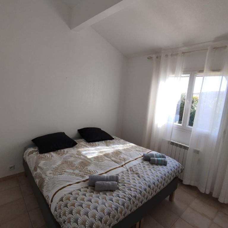Villa Ocre, proche golf, piscine, vélo et confort - Maison de Vacances 3 Chambres - 12