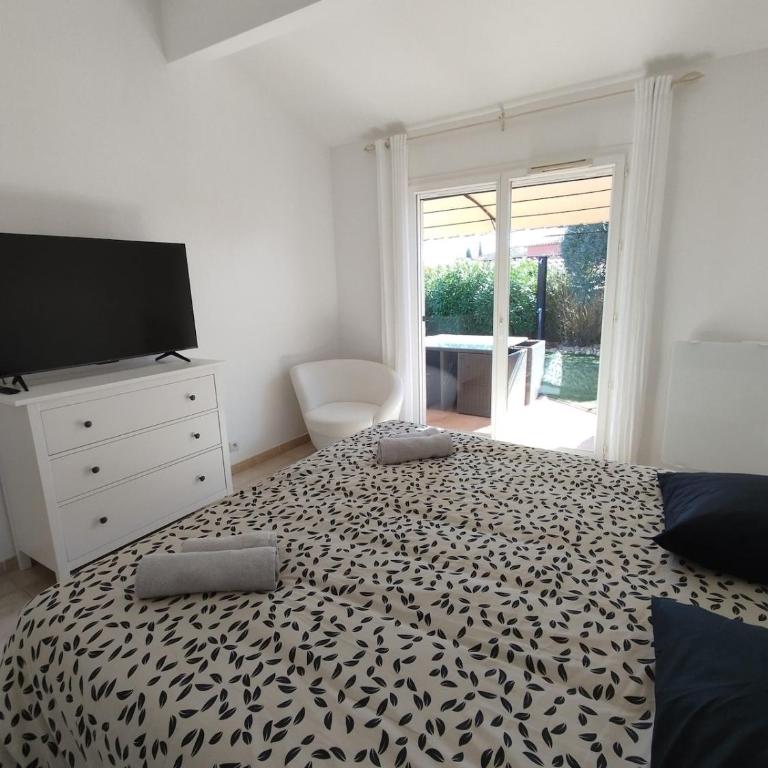 Villa Ocre, proche golf, piscine, vélo et confort - Maison de Vacances 3 Chambres - 39
