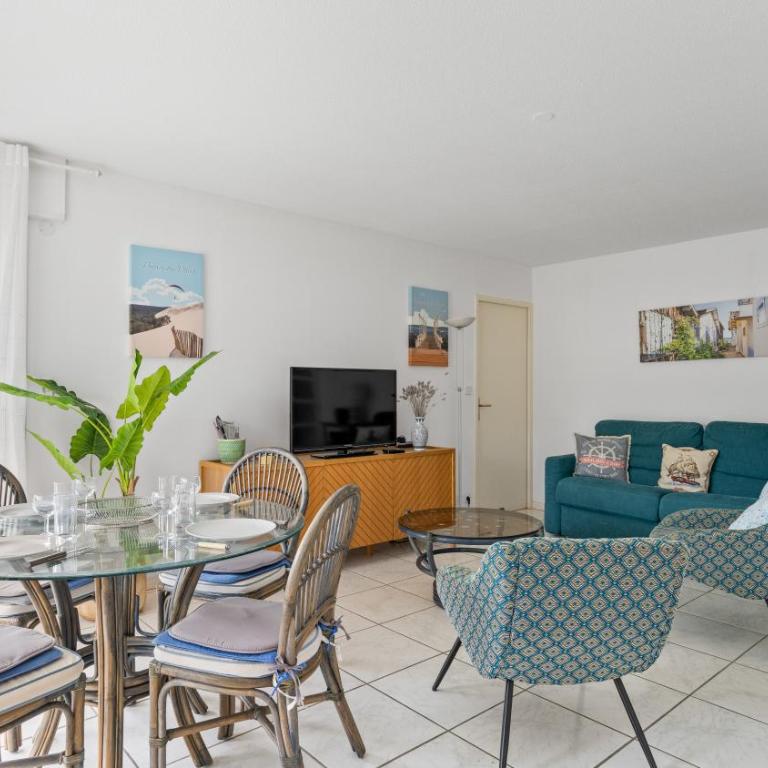 Spacieux 3 pièces avec terrasse, plage à 3 min, linge et ménage inclus - Appartamento con 2 Camere da Letto - 2